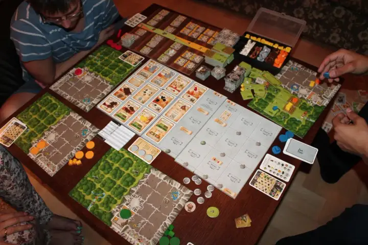 Kawerna - Czy ta gra jest lepsza niż Agricola? Recenzja